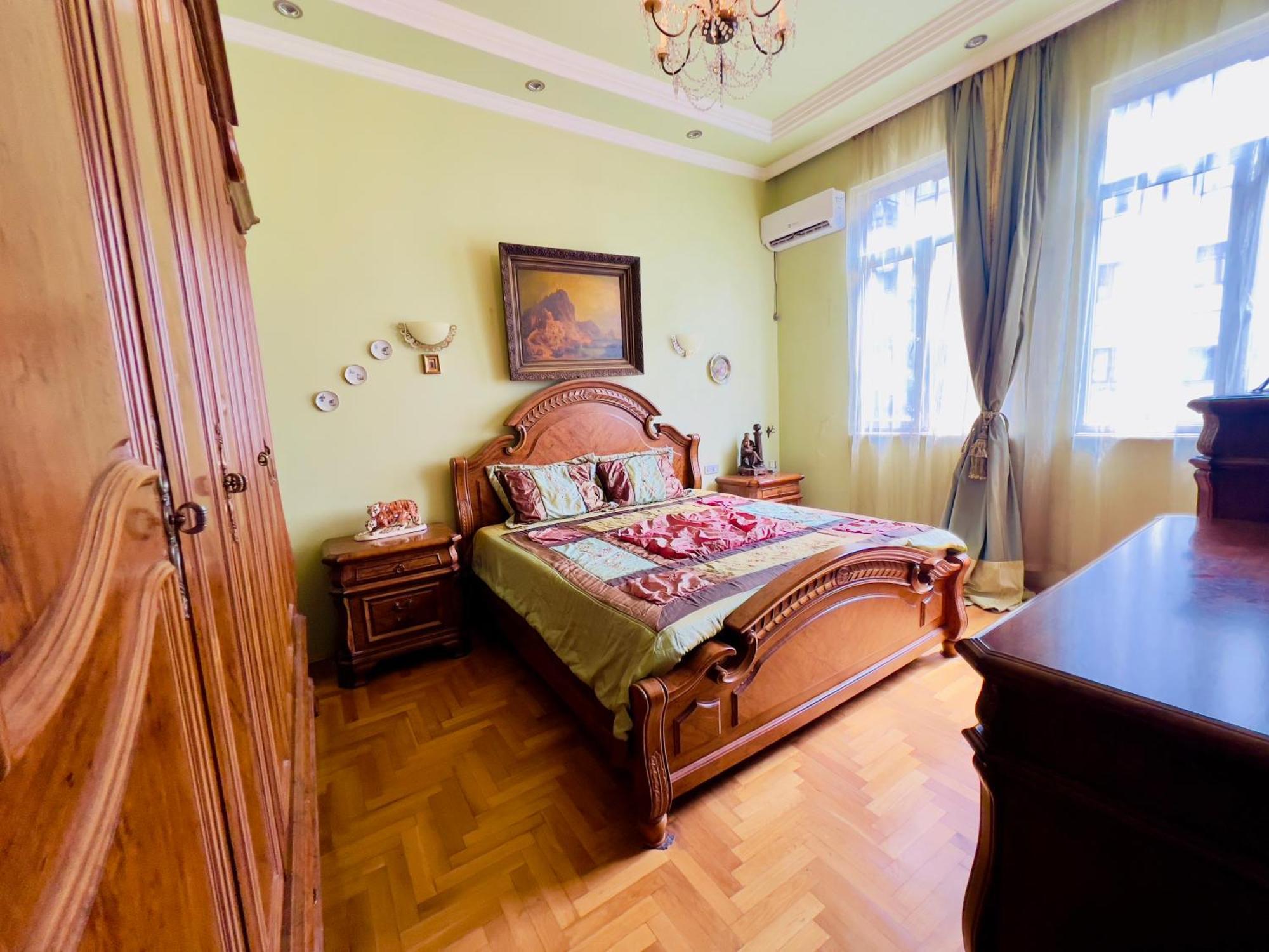 Apartment Maisi Batoemi Buitenkant foto