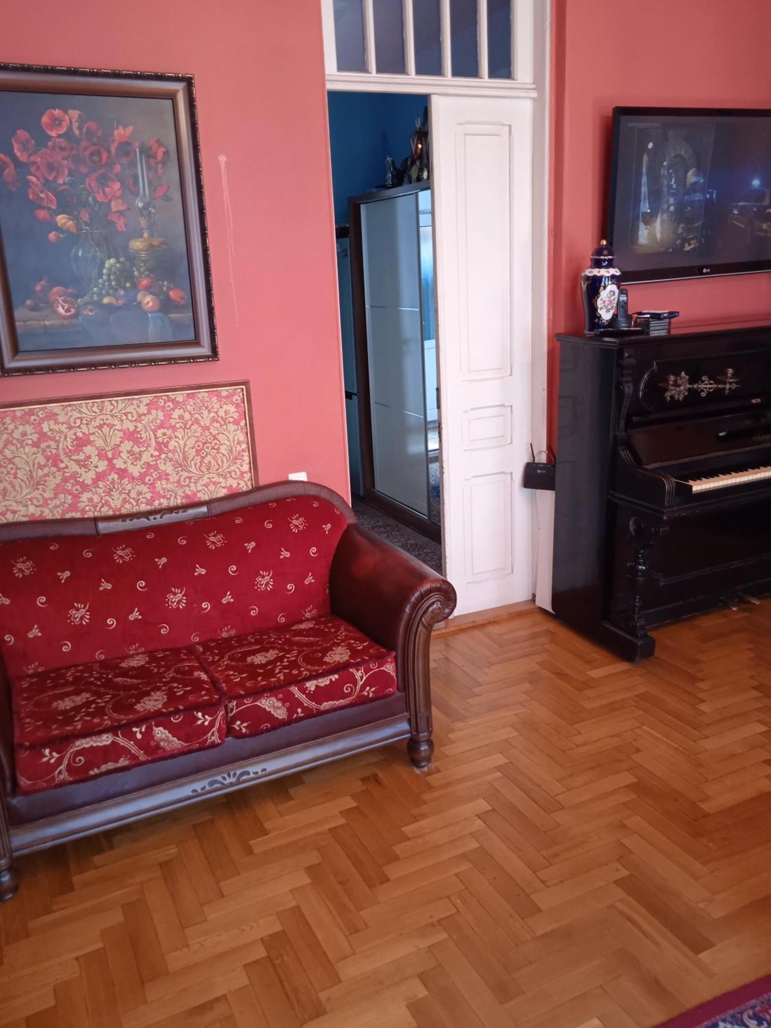 Apartment Maisi Batoemi Buitenkant foto